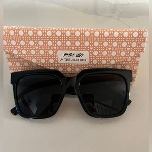 NWOT Black Sunglasses